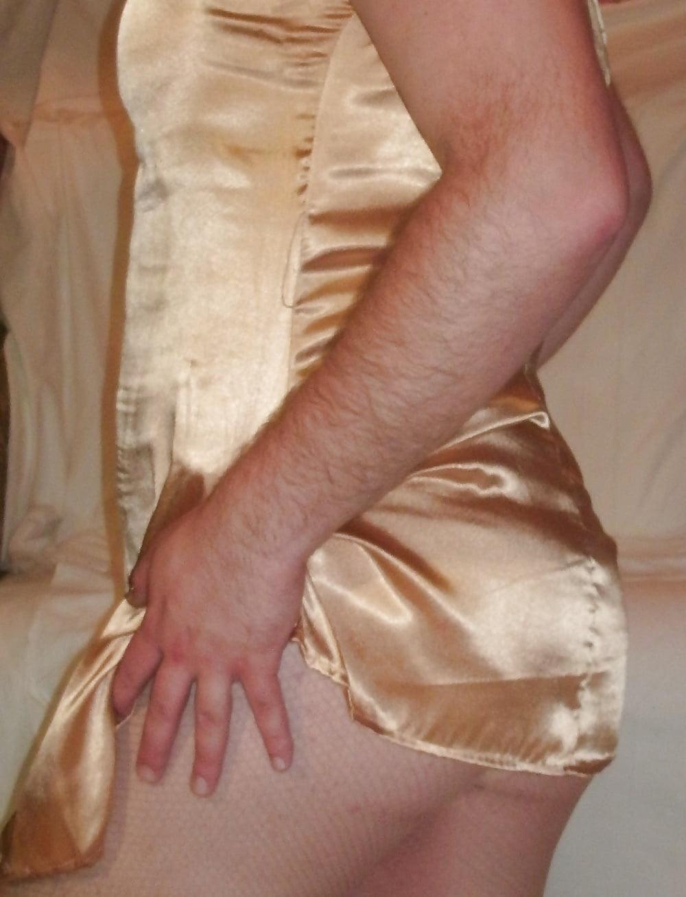 16P Sissy Boy Lovelaska - Golden lady