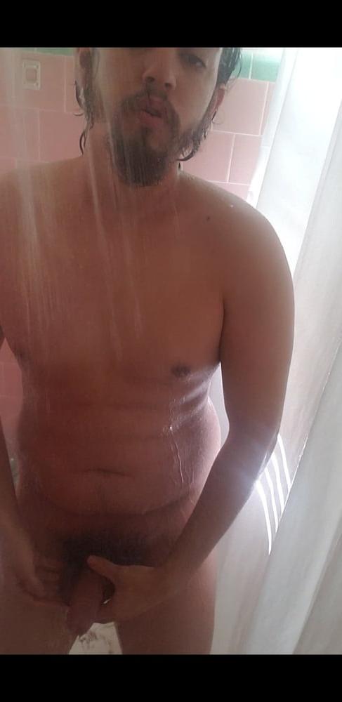 22P Swinging teenage cock in shower