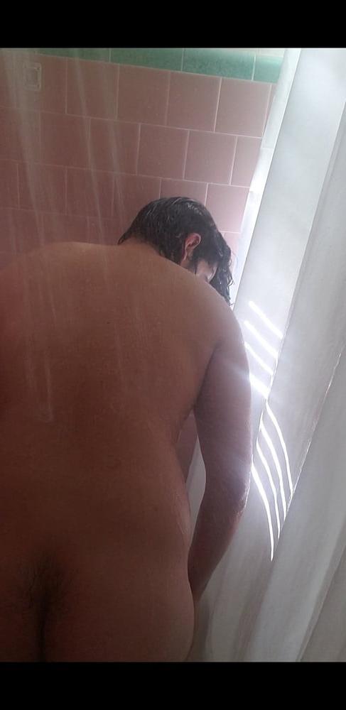 22P Swinging teenage cock in shower
