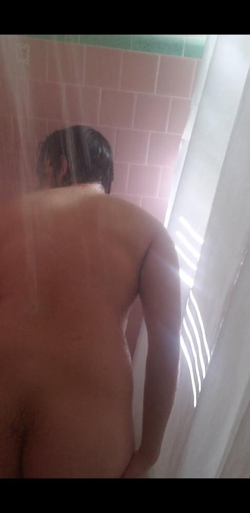 22P Swinging teenage cock in shower