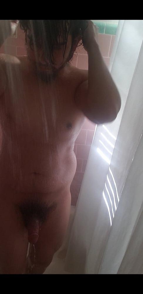 22P Swinging teenage cock in shower