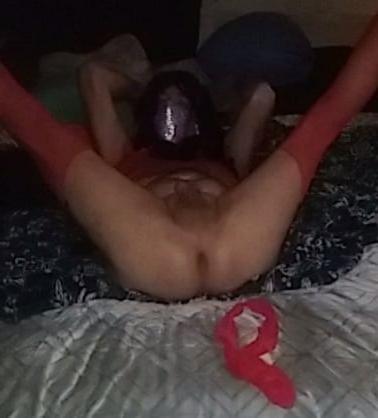 18P Red stoking are so sexy