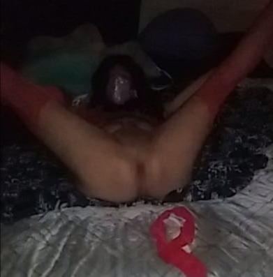 18P Red stoking are so sexy