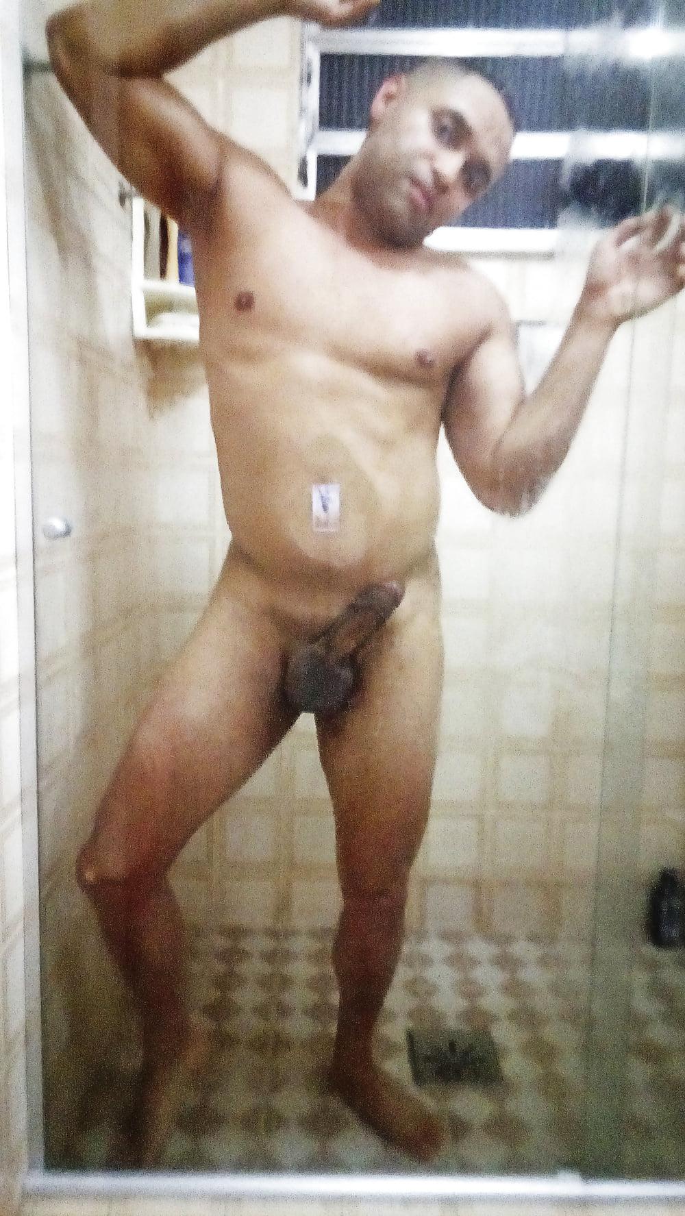 14P 18 - Shower Door