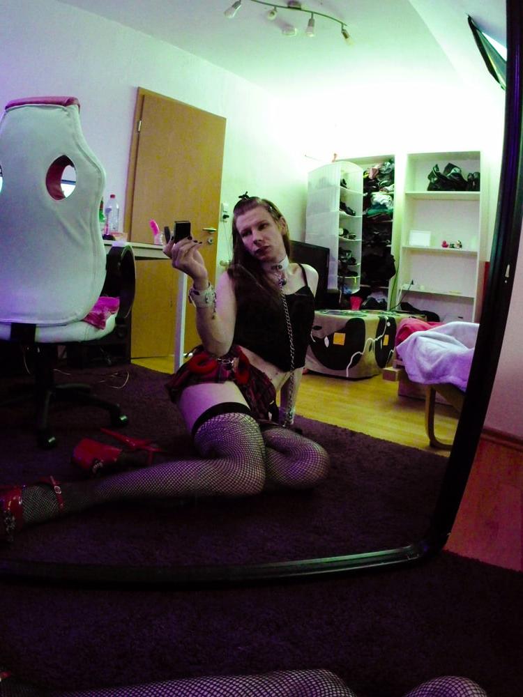 20P Red Skirt #2
