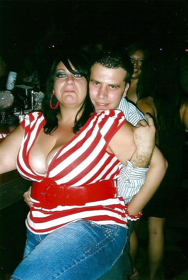 15P More bbw cleavage