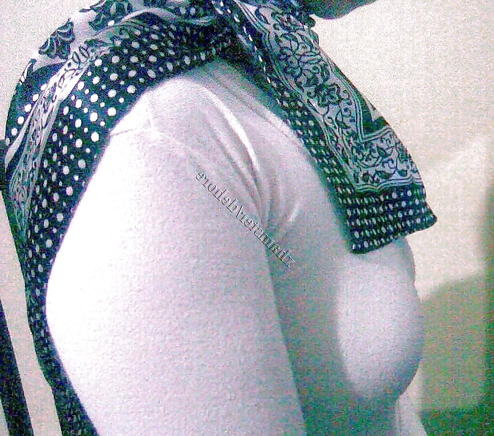 18P Turkish Mature Hijab