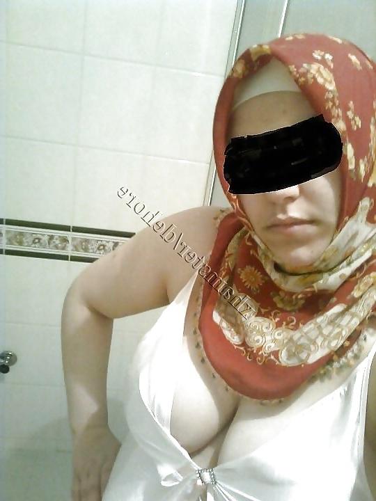 18P Turkish Mature Hijab