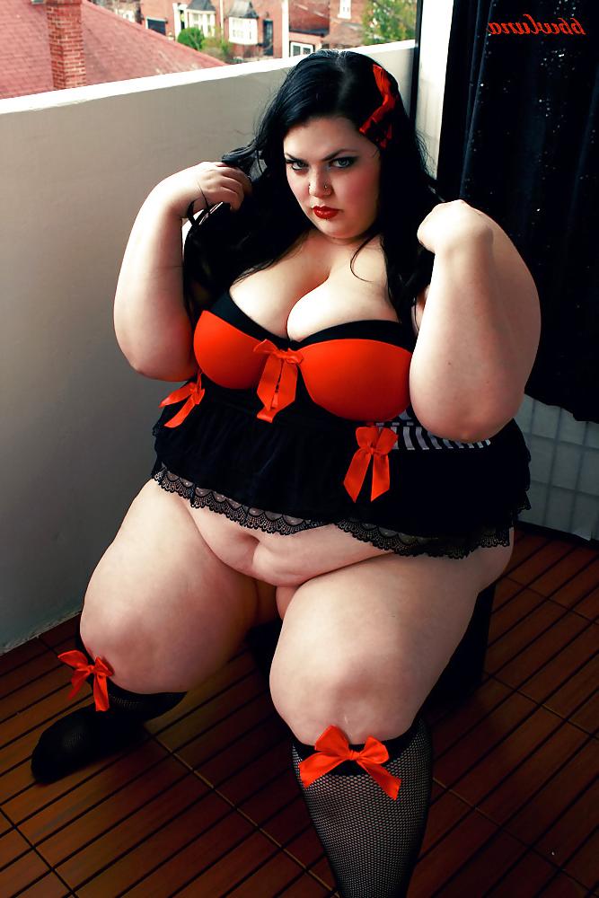 25P Gorgeous BBW's