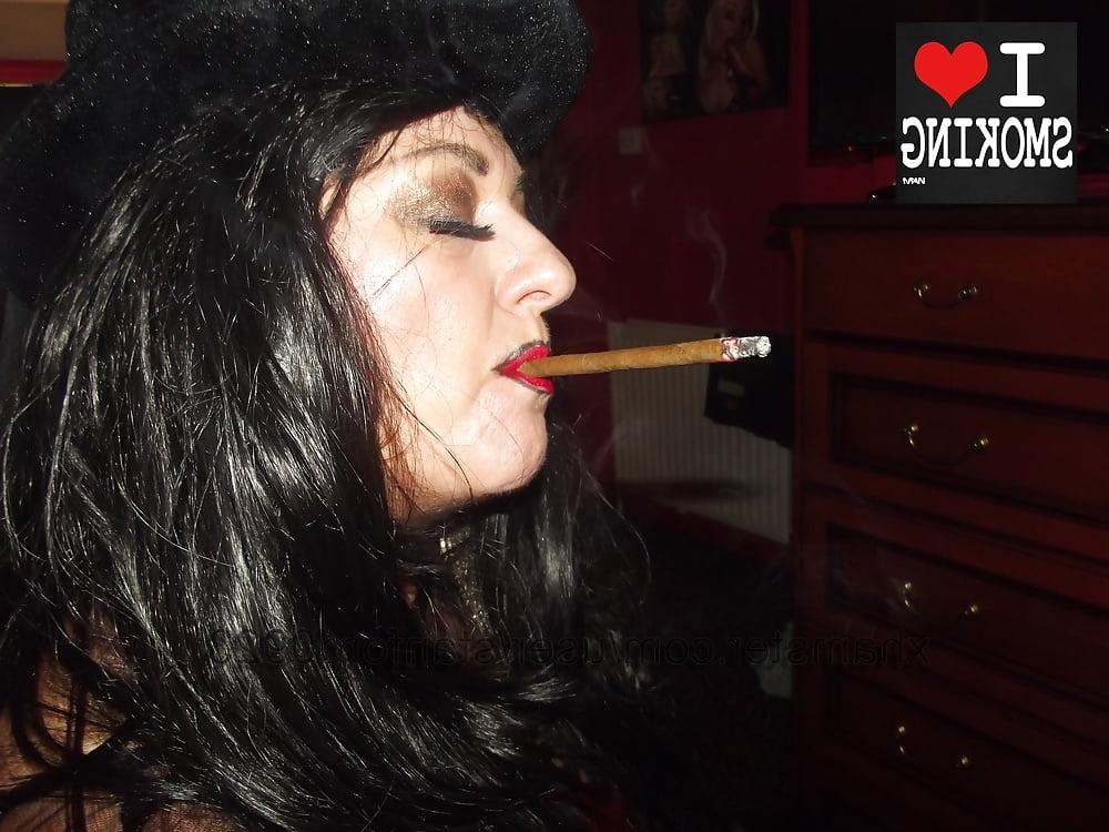 25P GOTHIC SLUT PT2