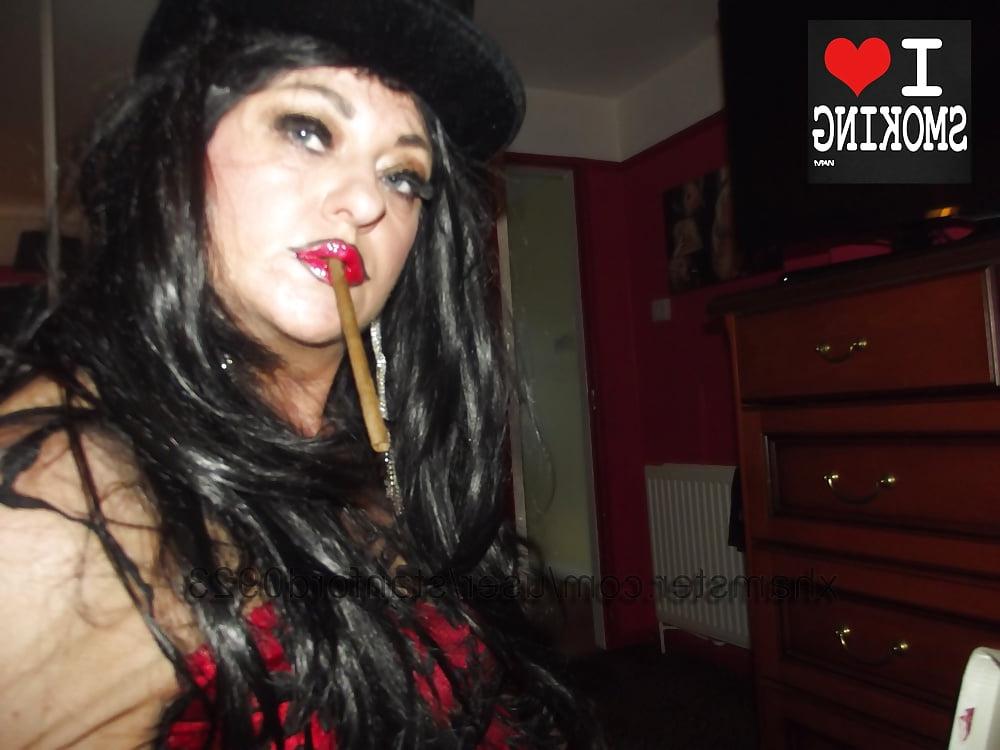 25P GOTHIC SLUT PT2