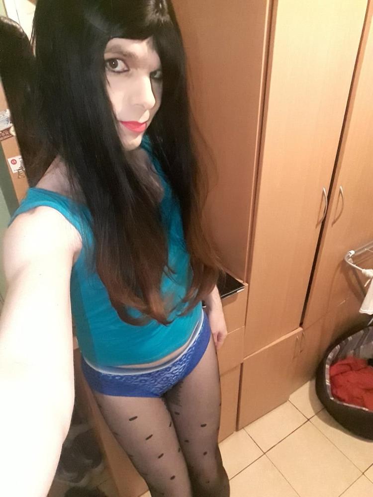 16P January 2020 - Blue lace panties