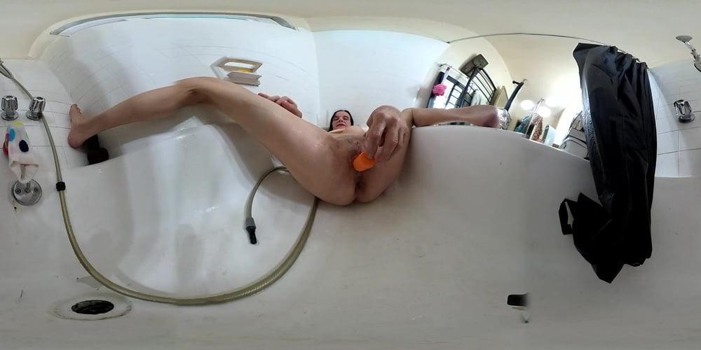 25P lizzy yum - VR orgasm diary #1