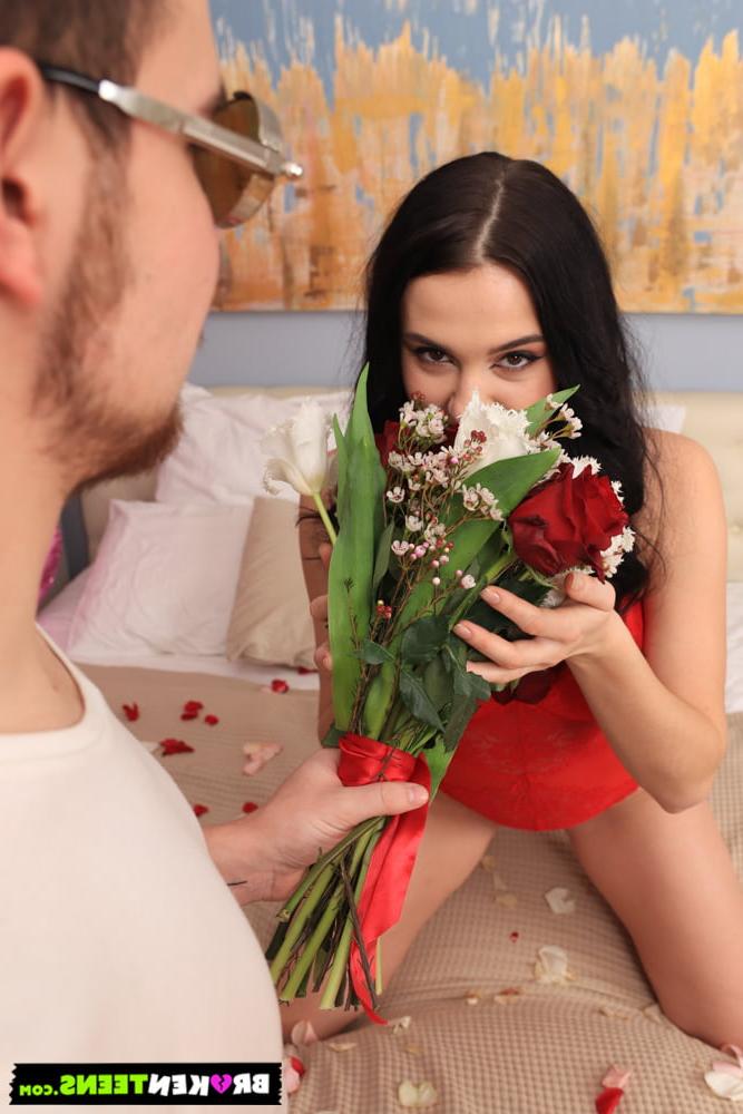25P BrokenTeens - Amateur Russian Eva Red Is A Yummy Valentine's