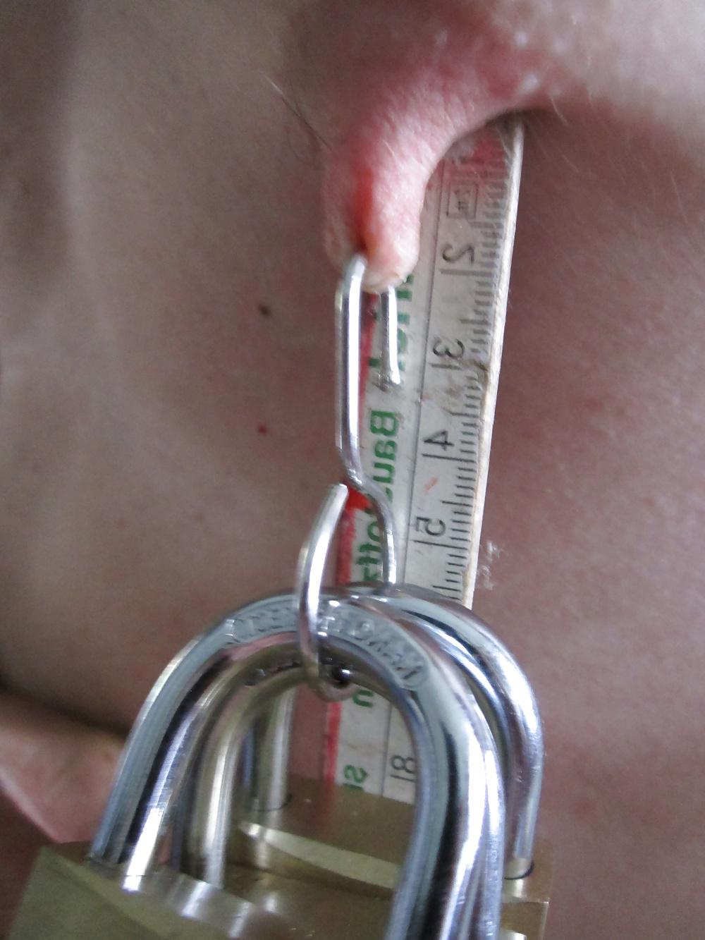 6P male nipple stretching