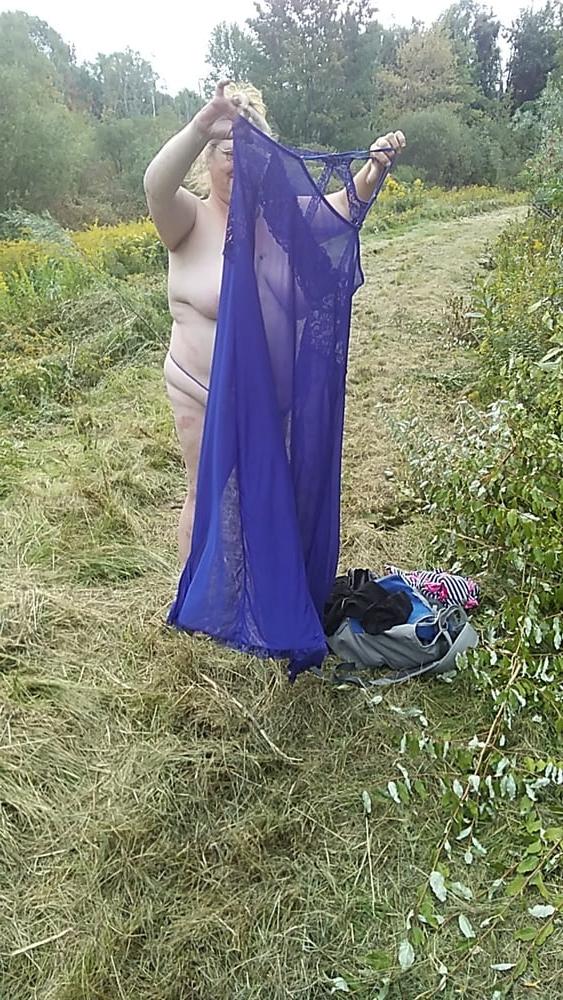 15P lingerie in nature 2