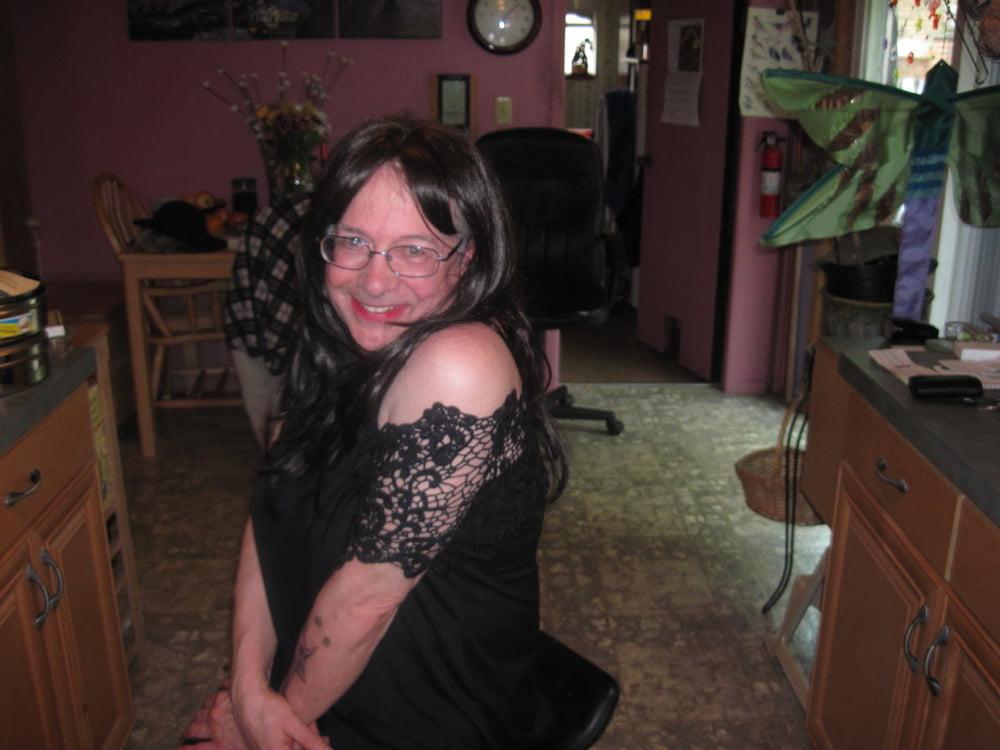 11P Trixie's new black lace outfit with surprise!