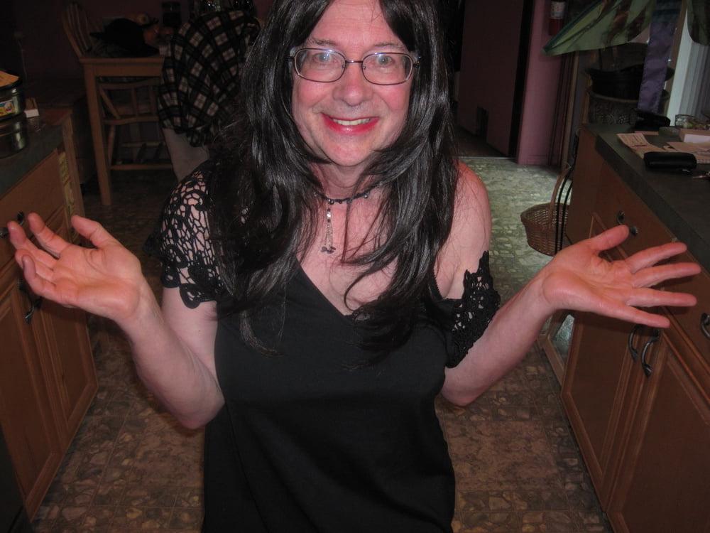 11P Trixie's new black lace outfit with surprise!