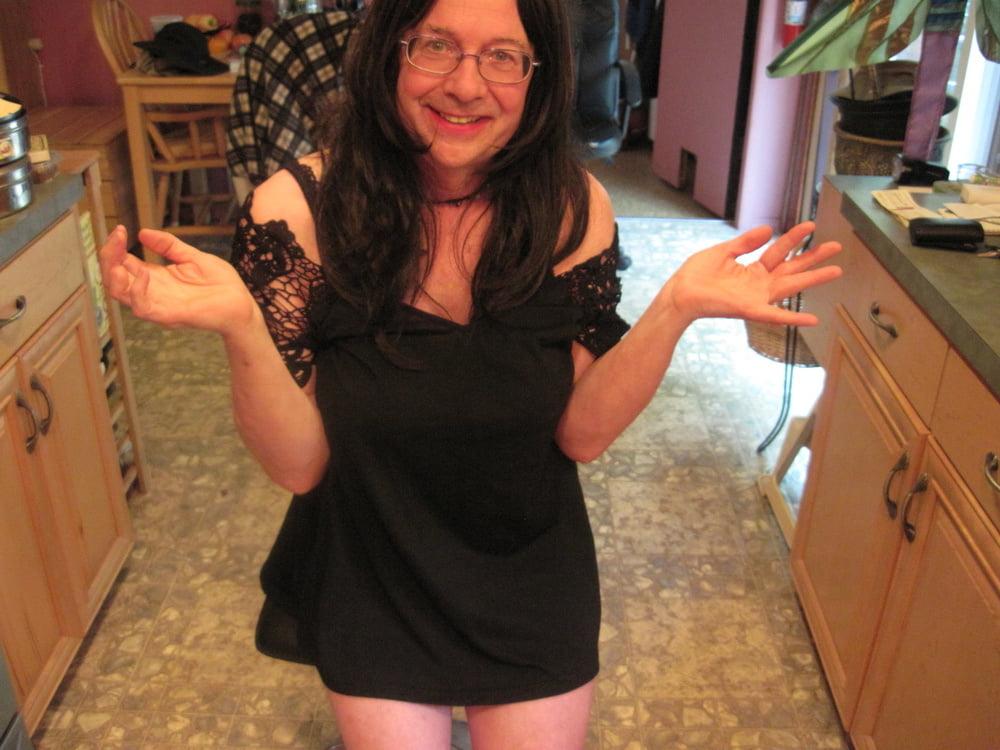 11P Trixie's new black lace outfit with surprise!