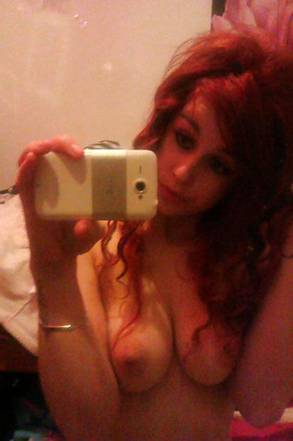 25P More British Self Shot Teens