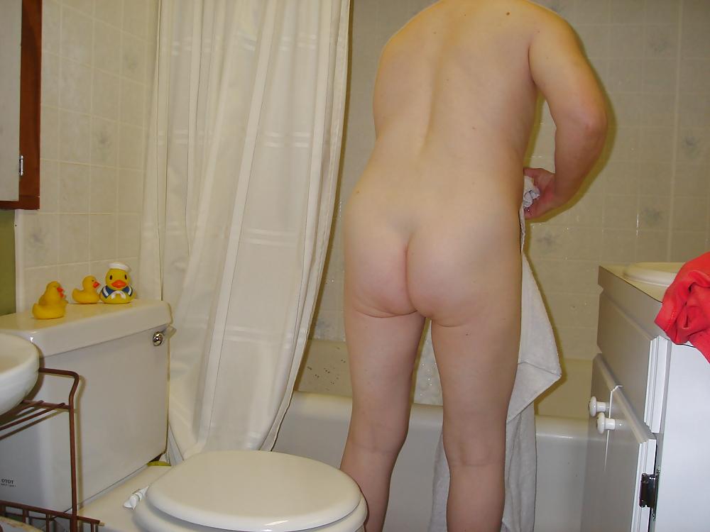 21P Wife out of the shower