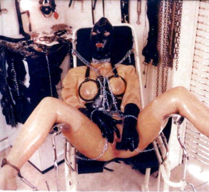 25P Classic Bizzare Latex Sets