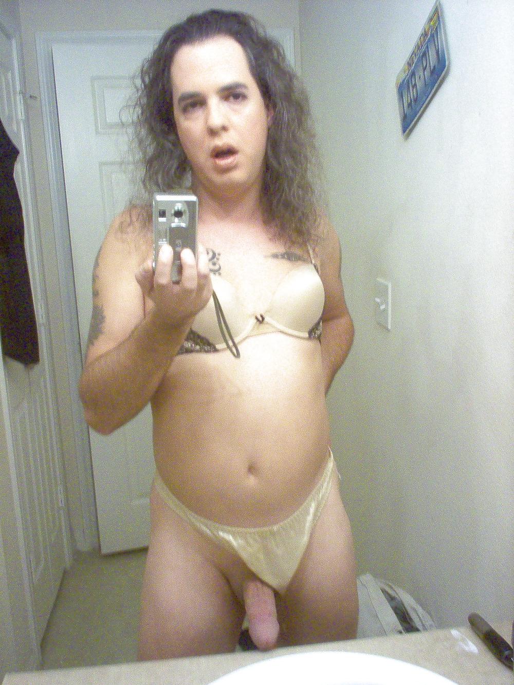14P Golden Slut