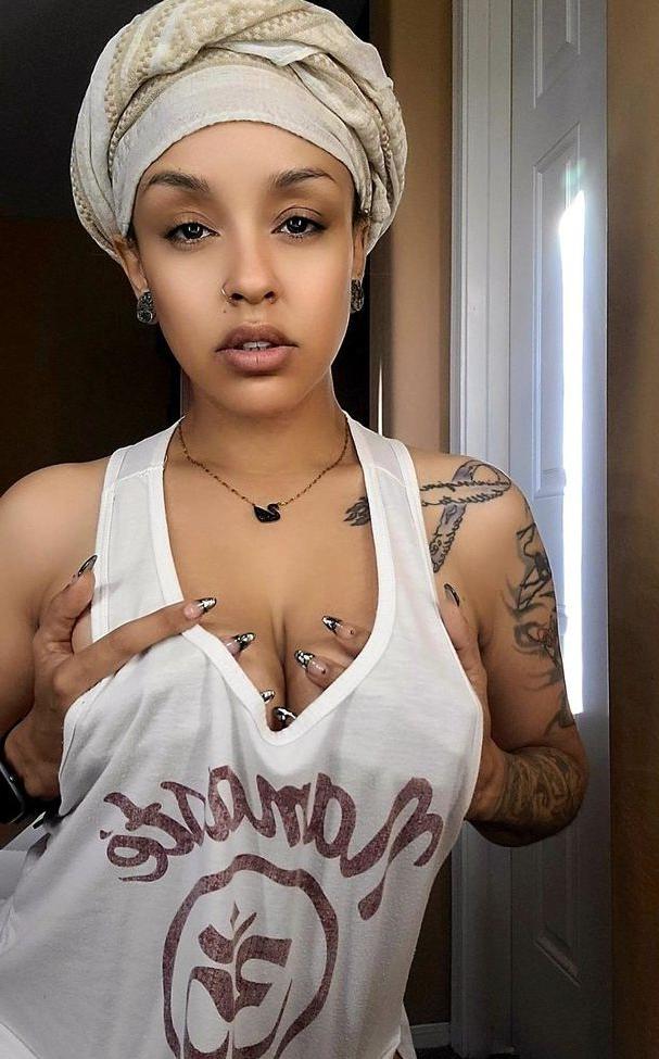 18P Goddess Orora Storm nude