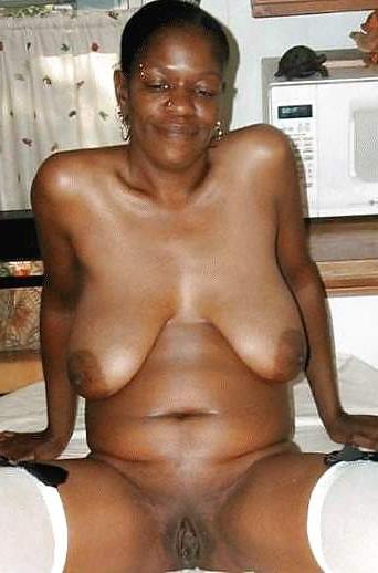 25P Black Cougar