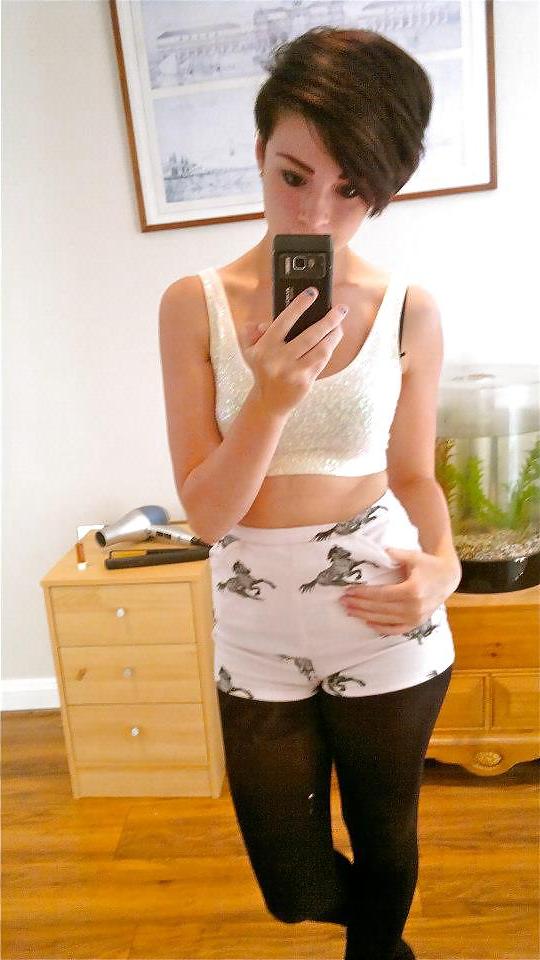 25P British Teen Slut Sophie