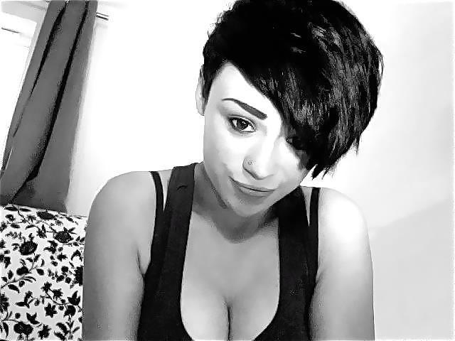 25P British Teen Slut Sophie