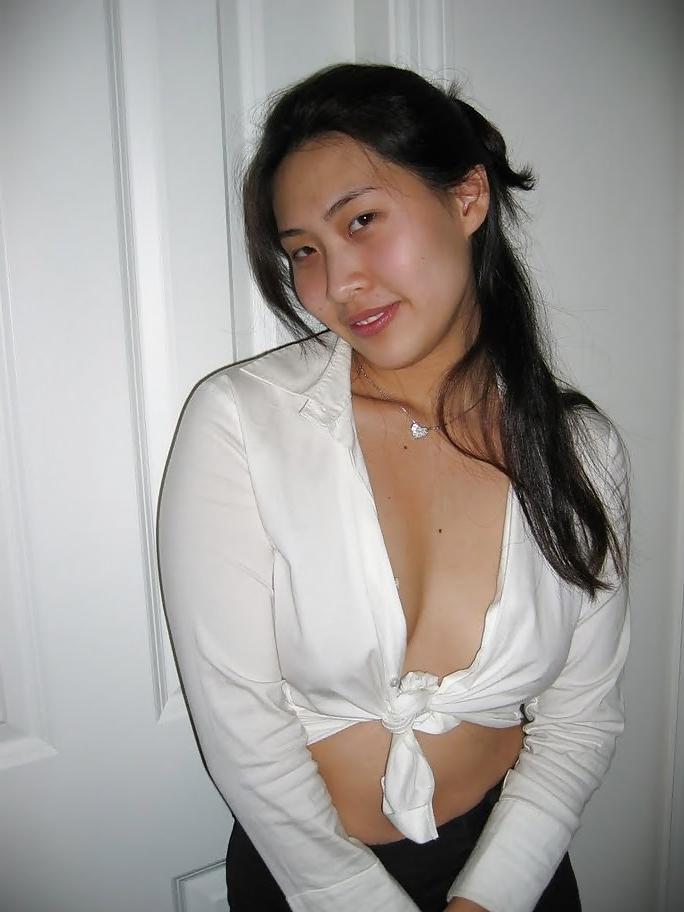 16P BEAUTIFUL SEXY ASIAN MILF IV