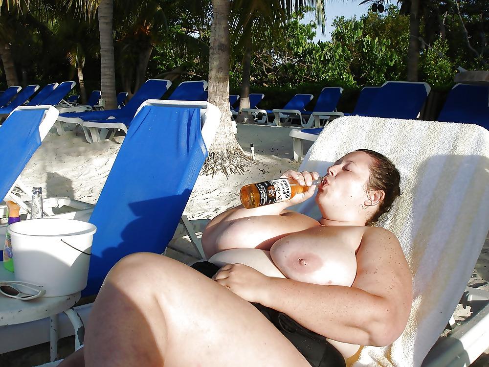 25P Mature-BBW Wife 