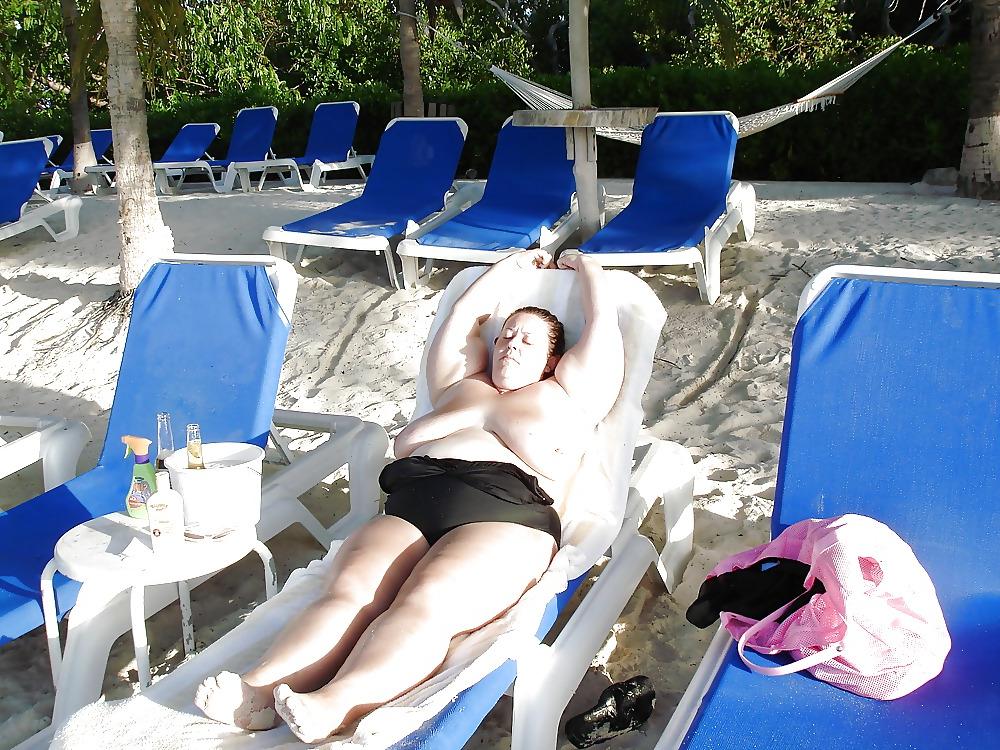 25P Mature-BBW Wife 