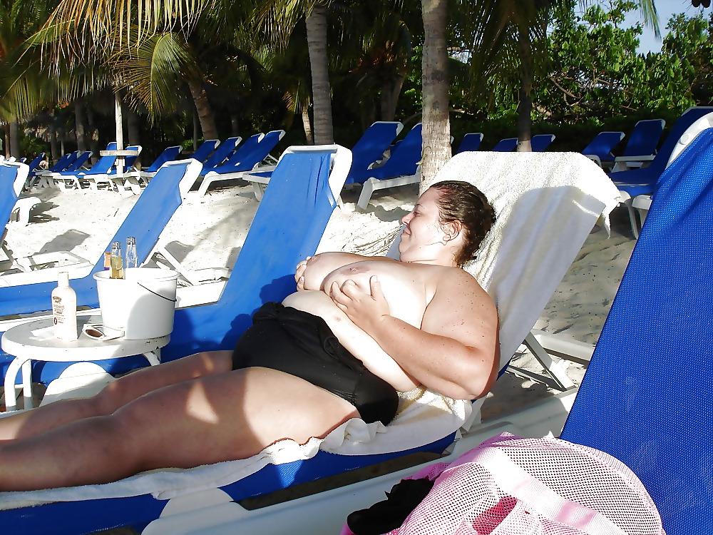 25P Mature-BBW Wife 