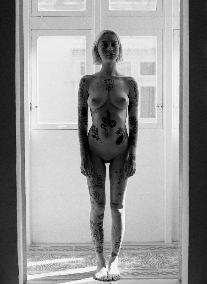 21P The Saddest Goddess nude
