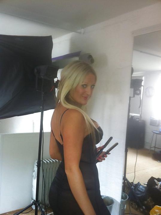 25P British Slut Chelsea Barrett