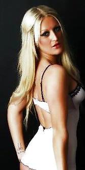 25P British Slut Chelsea Barrett