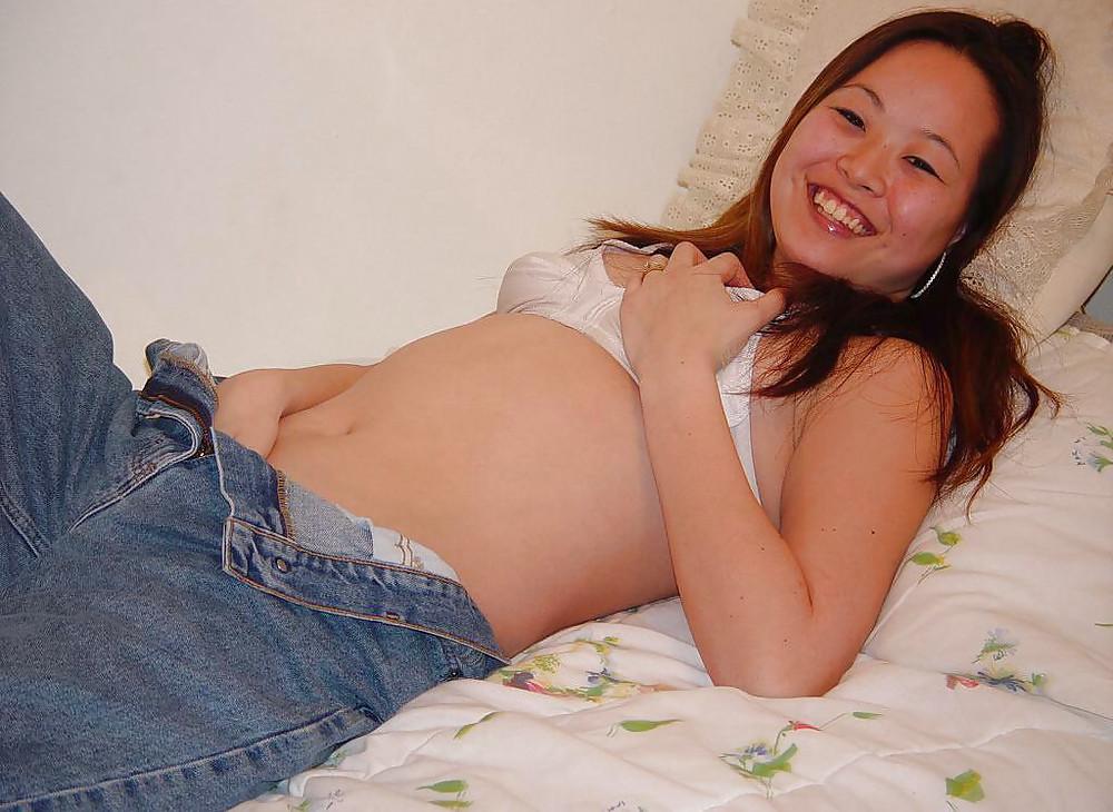 25P CUTE ASIAN TEEN