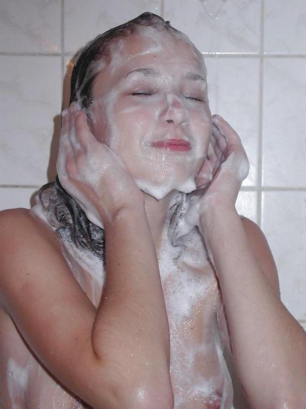 7P Cute turkish teen in shower