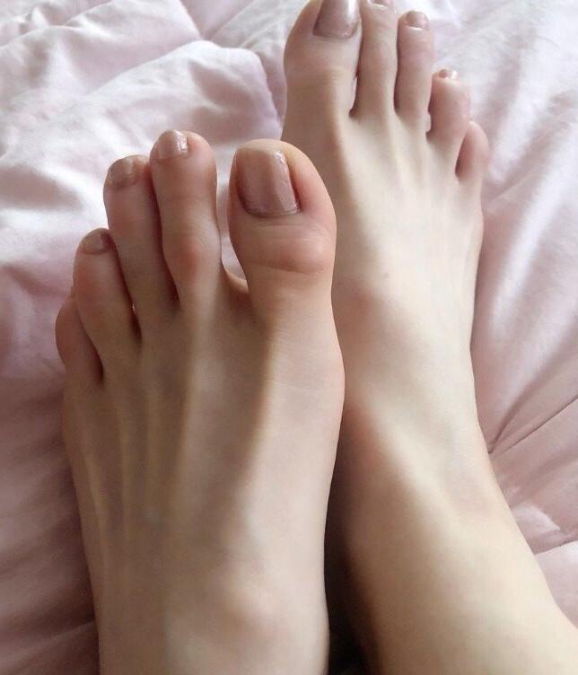 20P Goddess Ambrosia nude