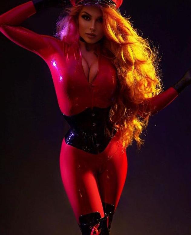 25P Goddess Slavena nude