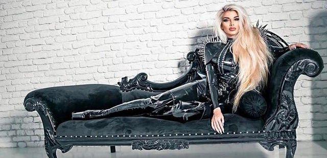 25P Goddess Slavena nude