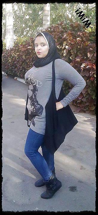11P Busty arab turkish girls 2