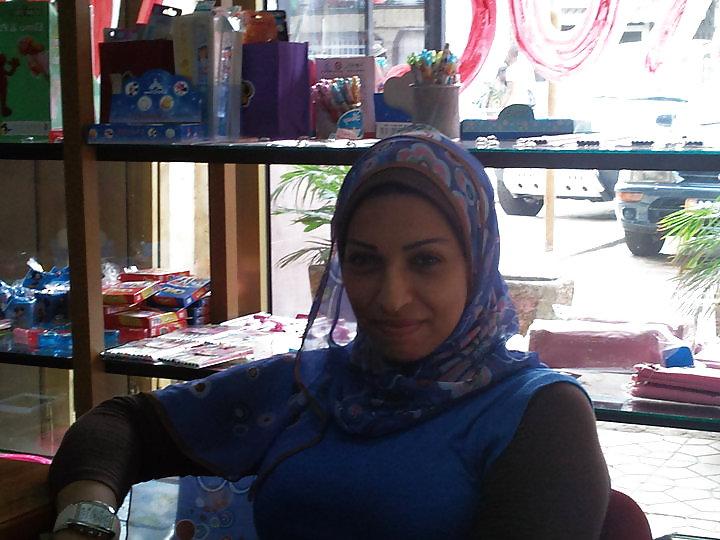 11P Busty arab turkish girls 2