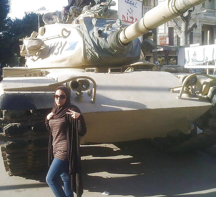 11P Busty arab turkish girls 2