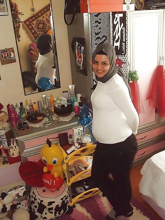 11P Busty arab turkish girls 2