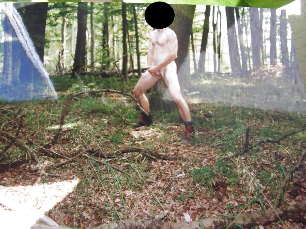 20P Nude in Nature and Public