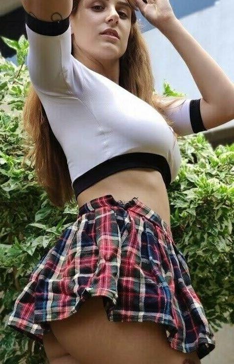 25P Julia Goddess nude