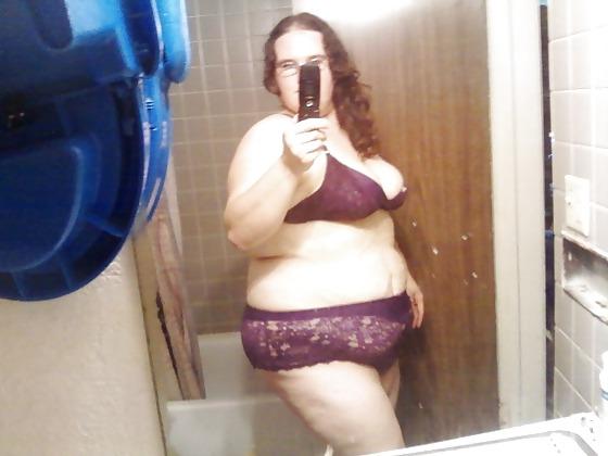 20P Amateur Bbw's
